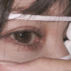 和女友在厨房做爰疯狂
