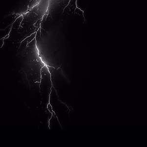 和女友在厨房做爰疯狂
